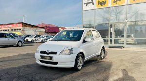 Toyota Vitz, 2001 год