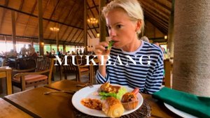 Завтрак 🍳Мукбанг Дождливое утро на Мальдивах Пасмурное настроение 🌦️ Medhuhufushi Island Resort