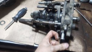 Опель корса Opel Corsa шум в мкпп, ремонт МКПП