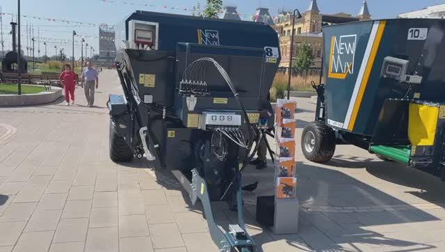 Корма раздатчик на выставке смотреть онлайн