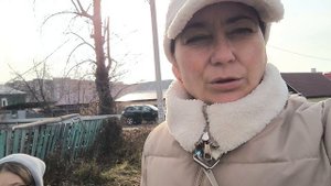 На прогулку,за покупками, на дачу.