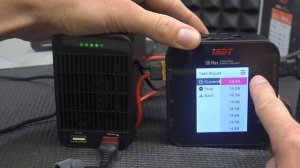 Зарядка ISDT Q8, обзор