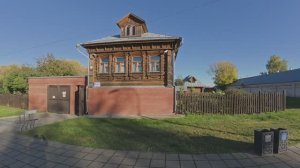 Усадьба коломенского крестьянина и Усадьба кузнеца