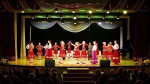 6 Вдоль по улице широкой