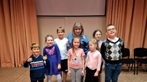 «Вредничать нельзя дружить (поставьте запятую)»