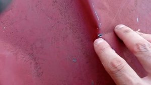 Почему кровля из металлочерепицы протекает.