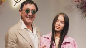 Невеста Лепса намекнула на беременность и скорую свадьбу