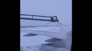 противообледенительная обработка самолета