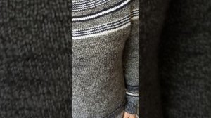 Обзор- показ . Свитер с круглой кокеткой ( из архива)