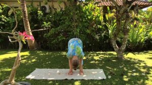 Динамические асаны для укрепления коленей. Короткий формат