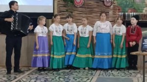 20 25 г.3 ноября поют детский фольклорный коллектив Ладушки