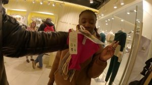 Мы АФРИКАНКИ ВЕРИМ Что МУЖЧИНЫ ВОЗВРАЩАЮТСЯ ОЧЕНЬ БЫСТРО к НАМ