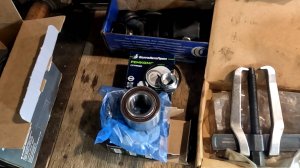 МЕЖСЕЗОНЬЕ ..ЧЕМ Я ЗАНИМАЮСЬ В ПЕРИОД КОГДА ЛЕТНЯЯ РЫБАЛКА ЗАКОНЧИЛАСЬ А ЗИМНЯЯ ЕЩЕ НЕ НАЧАЛАСЬ..