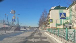 п.г.т. ИЗЛУЧИНСК/ заехала на участок