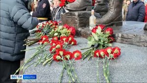 Дед, отец и сын. В Иркутске открыли скульптурную композицию, посвященную воинам последних 50 лет