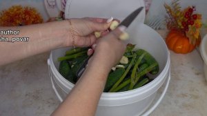 Бочковые огурцы по-деревенски. Готовятся очень быстро, есть можно через неделю