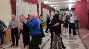 Платье красное надену... 03.11.25...