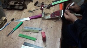 Японская синтетика-водные абразивы  Нанива Чосера.Заточка кухонных ножей Tupperware.