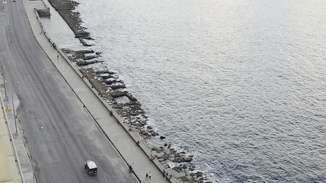 Набережная Гаваны Малекон — 7-километровая лавочка любви или 7 км бесконечных поцелуев. Куба