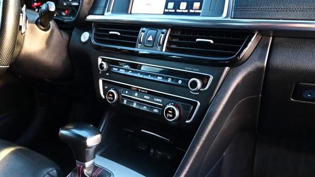 KIA Optima СИНИЙ № М871УО196 VIN XWEGW413BH0002375 смотреть онлайн