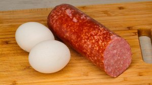 Салат "Министерский" за 10 минут! Ну очень вкусный салат! Все обалдели,когда попробовали🥗