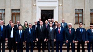 Ильхам Алиев поздравил ученых с 80-летием Национальной академии наук Азербайджана