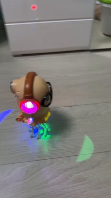 Ребенок не отводит взгляд! 👀 Эта игрушка с Пиндуодуо — мастхэв