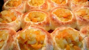 Вкусные Пышные Булочки с Тыквой и Яблоками/