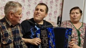 СПЕЛИ ОТ ДУШИ ПОД ГАРМОНЬ песню из кинофильма 'Весна на Заречной улице'. Экспромт!