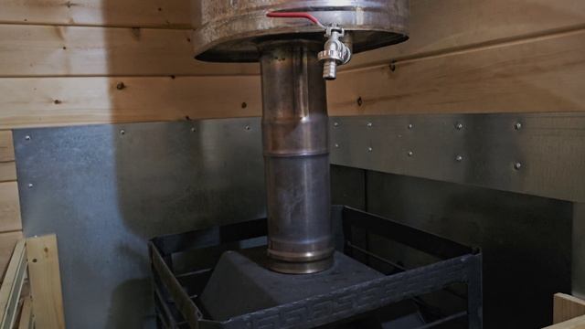 Как сделать сеткуэкран закрывающую трубу от печки с камнями в Бане