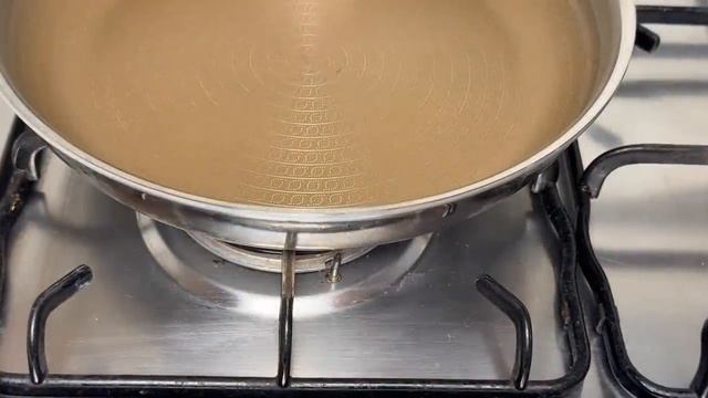 Просто натрите кабачки и добавьте яйца! Так вкусно