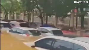 Вьетнам_полностью_ушёл_под_воду!_Рекордное_наводнение_во_Вьетнаме