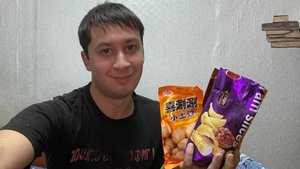 Пробую китайские вкусняшки. Подарок подписчицы