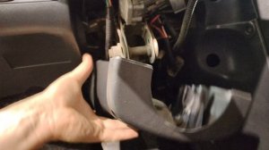 ВАЗ 2114 Снятие пластикового кожуха руля