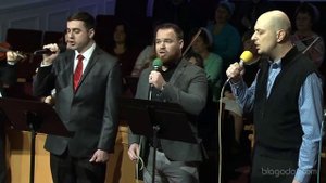 Пожелтел цветущий сад..