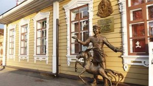 Где посмотреть живого конька-горбунка? Здесь и прямо сейчас!