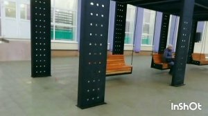 Новая обстановка у Дома молодёжи