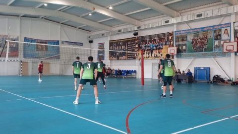 Аверс - Пластуны