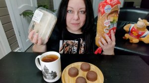 Мукбанг  Бутерброды с селедочным маслом, Десерт "Бонжур".