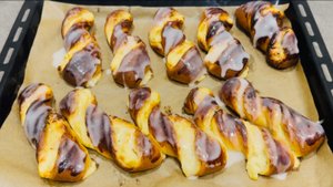 Булочки с творогом в духовке / Готовлю дрожжевые булочки с творогом и сахарной глазурью - пышные