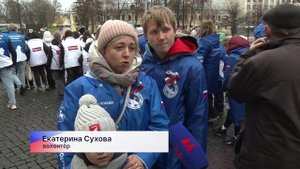 Представители власти и горожане возложили цветы к месту упокоения Кузьмы Минина