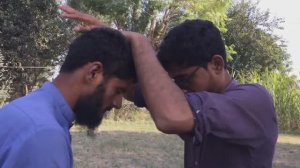 Индийский и бенгальский парикмахерский массаж головы и спины