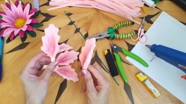 КРАСИВЫЕ ЦВЕТЫ ИЗ СИНЕЛЬНОЙ ПРОВОЛОКИ смотреть онлайн