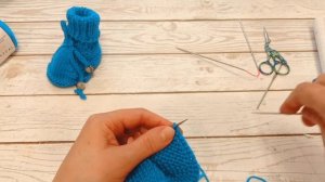 Пинетки спицами.Удобные,связать легко.