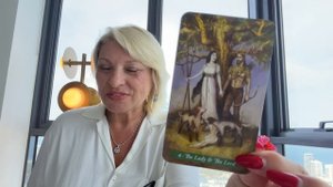 ПРОГНОЗ ТАРО НА ПОЛНОЛУНИЕ 5 НОЯБРЯ 2025 года от ANGELA PEARL