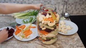 Маринованные овощи.