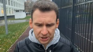 Почему бывшую будет жёстко ломать по тебе и что убьёт твою любовь к ней