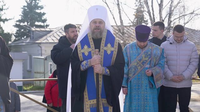 Обращение митрополита ЛЕОНТИЯ к пастве после освящение накупольных крестов смотреть онлайн
