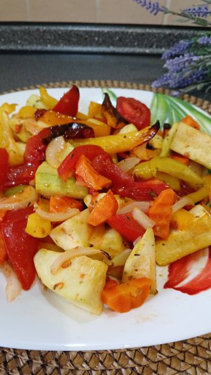 Оыощи с Курицей в АЭРОГРИЛЕ