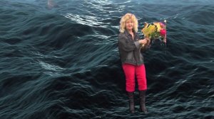 Кому не нравлюсь, не тая, пошли Вы к черту Господа